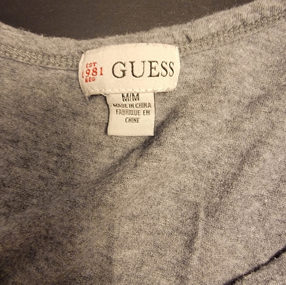 Guess gray t-shirt - Picture 5 of 5